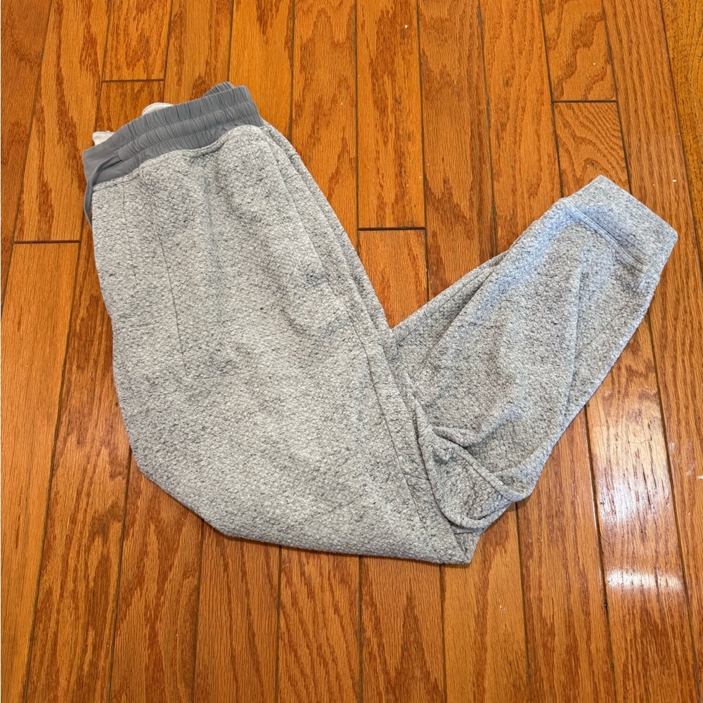 lululemon textured joggers